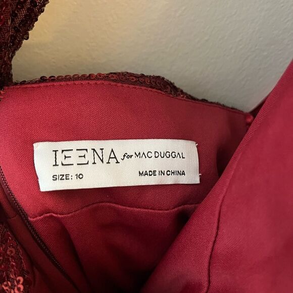 Ieena Mac Duggal Sequined Criss Cross Long Sleeve Maxi Gown in Red Sz 10 NWT - Picture 6 of 13